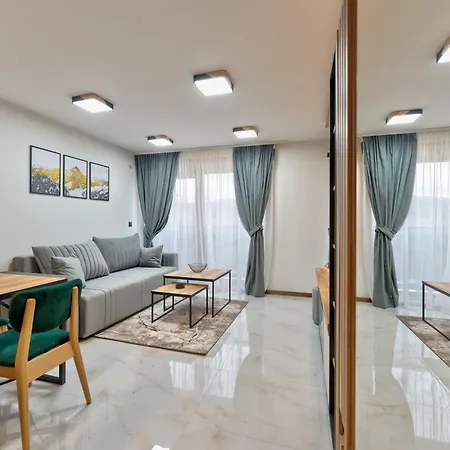 Golden Panorama & Wellness 4*