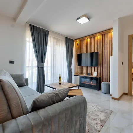 Golden Panorama & Wellness