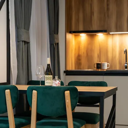 Aparthotel Golden Panorama & Wellness *