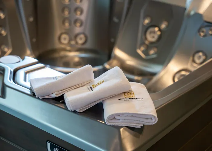 Golden Panorama & Wellness Aparthotel 4*