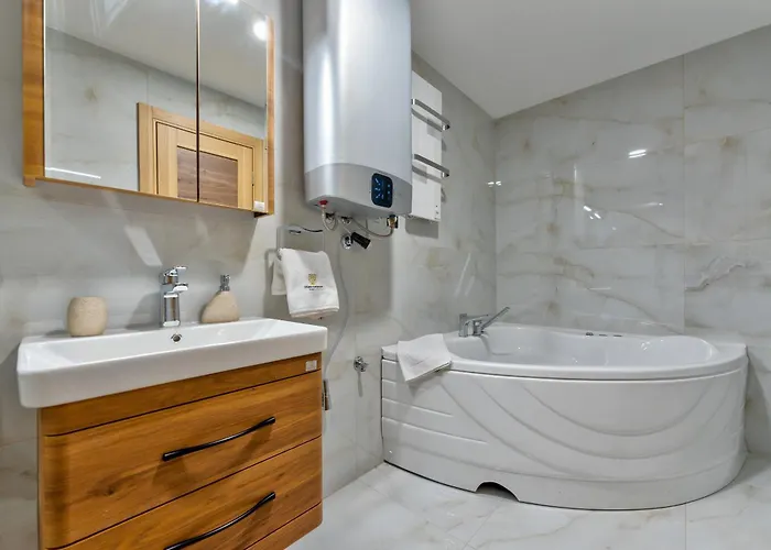 Hotel apartamentowy Golden Panorama & Wellness 4*